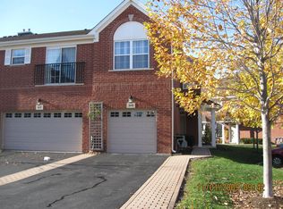 941 Bromley Pl, Northbrook, IL 60062