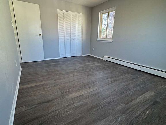 5th image of 129 Black Rock Ave APT 24
