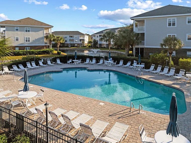 6253 Catalina Dr #1025 — Photo 40