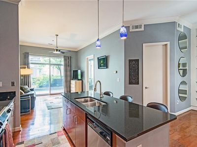 711 Cosmopolitan Dr NE, Atlanta, GA, 30324