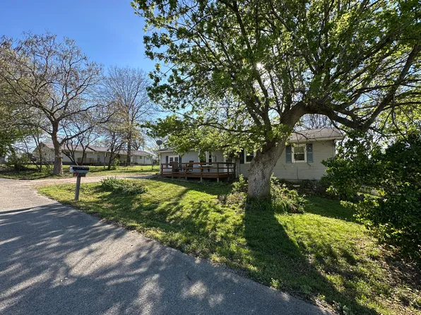 23 Preston Street, Greenfield, MO 65661