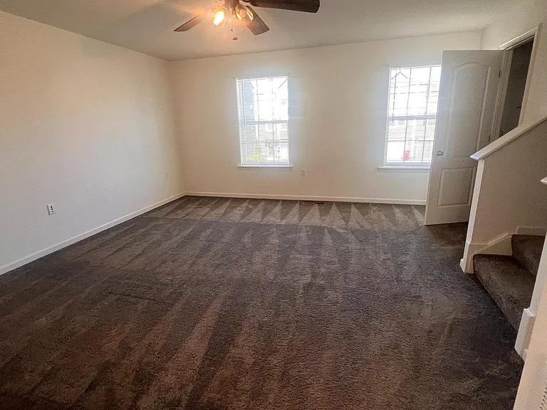 51 Cecily Way — Photo 8