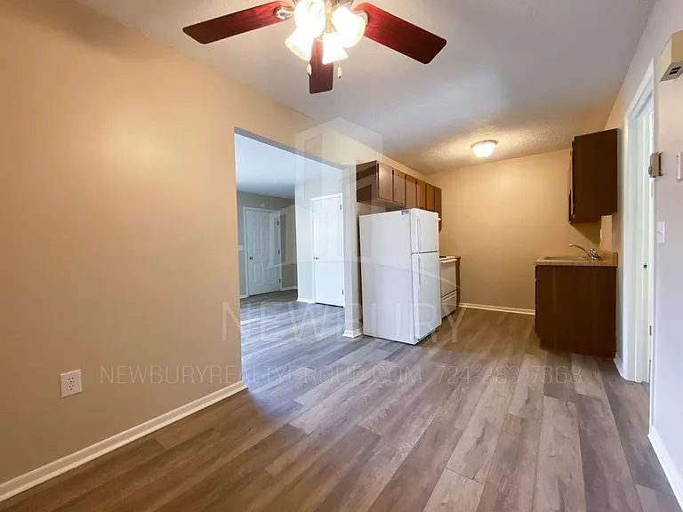 120 Clearview Mdws — Photo 8
