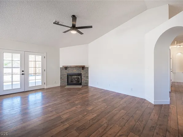 932 Wagon Train Dr, Henderson, NV 89002