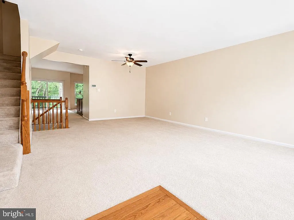 3 bed, 2.5 bath, 2068 sqft, $2,250 — Photo 3