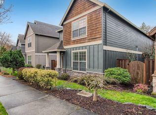 8926 SW Taylors Ferry Rd, Portland, OR 97223