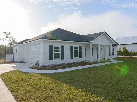3rd image of 333 Magnolia Ct