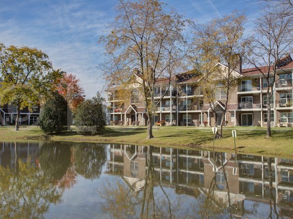 909 E Golf Rd #19-05