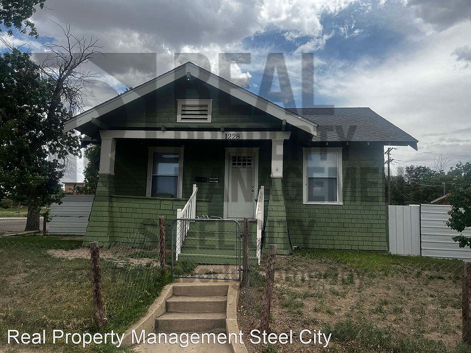 1st image of 1228 E 6th St
