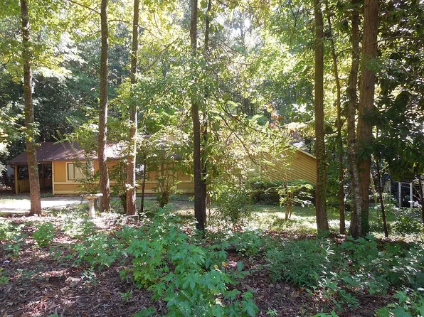 440 Jon Scott Dr, Alpharetta, GA 30009