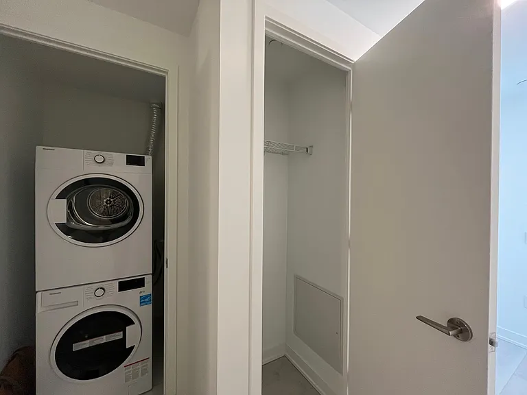 634 Church St #2307 — Photo 12