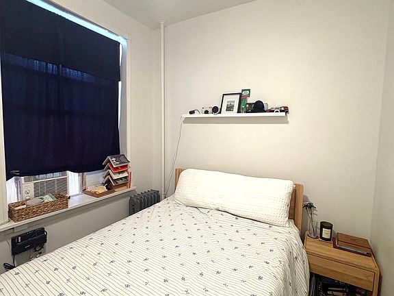 5th image of 990 Bushwick Ave APT 3D