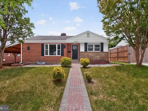 8108 Hammond Ave, Takoma Park, MD 20912