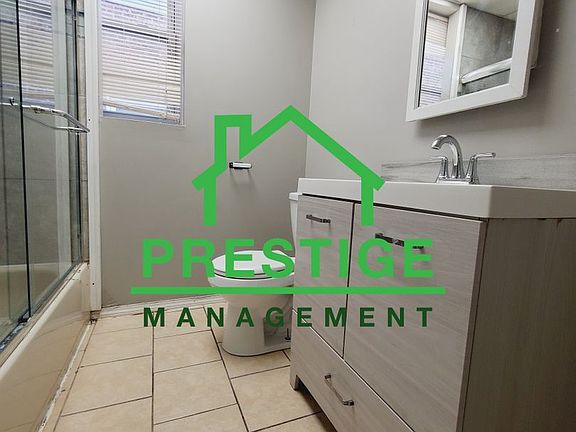 5th image of 4228 Ivy St #2