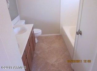 2762 E Rock Wren Rd, Phoenix, AZ 85048