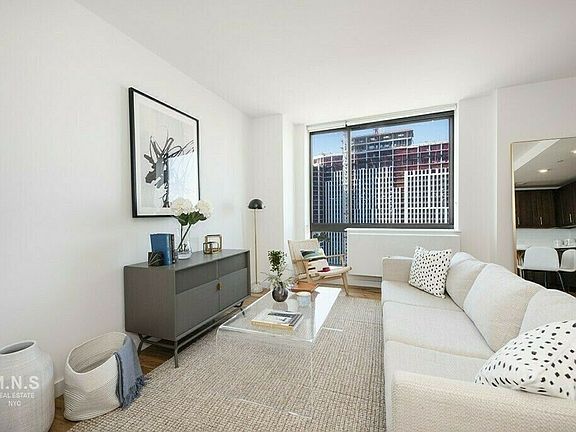 4th image of 14736 94th Ave APT 23J