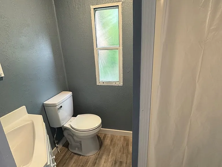 1417 Bay Dr — Photo 6