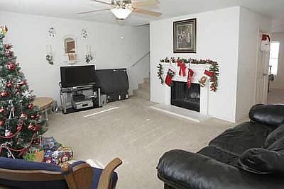 3rd image of 1123 Caroline Dr