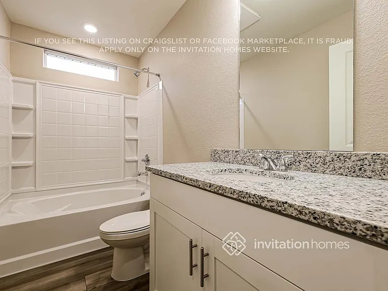 3377 Streamwood Dr — Photo 15