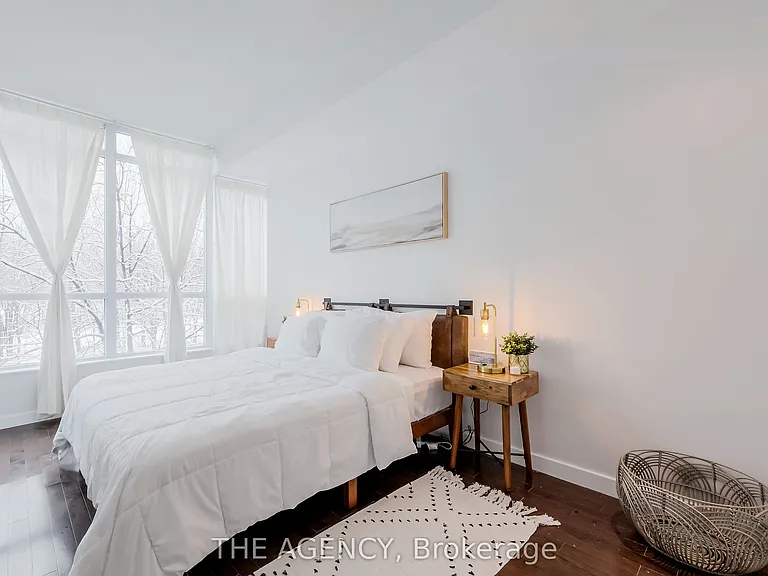 219 Fort York Blvd #208 — Photo 21