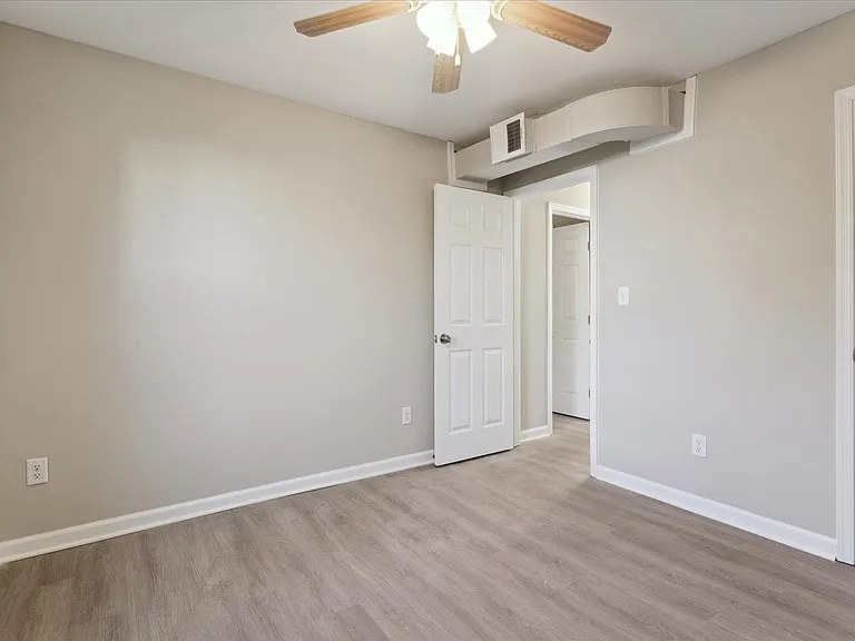 728 A Ave — Photo 14