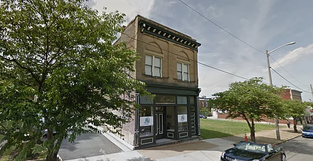 1011 Hull St — Photo 2