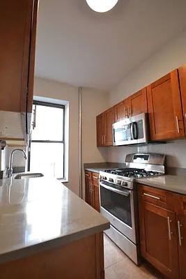 Rented by Bold New York | media 27