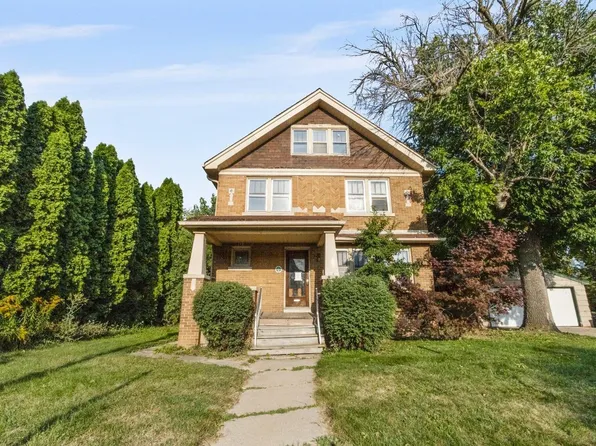 3214 South Kinnickinnic AVENUE, Milwaukee, WI 53207