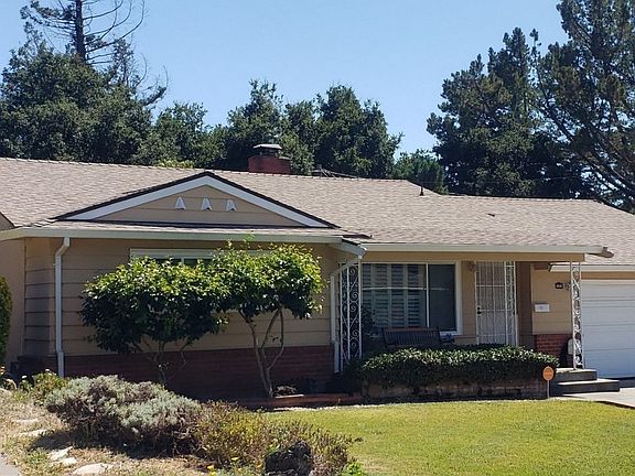 3rd image of 4848 Morwood Dr