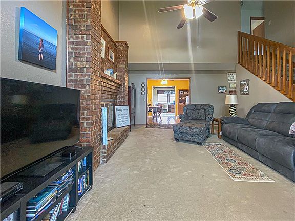 4th image of 3809 Phillips Blvd