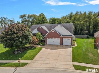 3812 Calla Lily Ln, Springfield, IL 62711