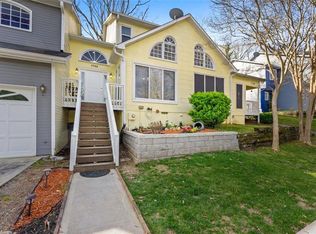 1702 Paddlewheel Dr, Marietta, GA 30062
