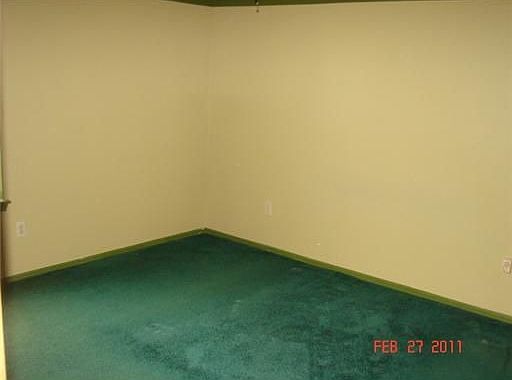 5th image of 304 W Janda Dr