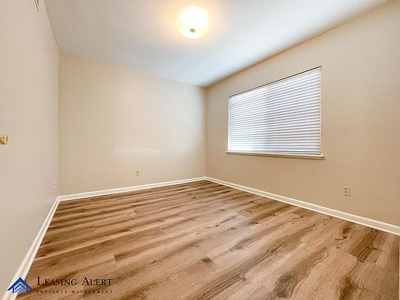 5th image of 14118 El Casco St