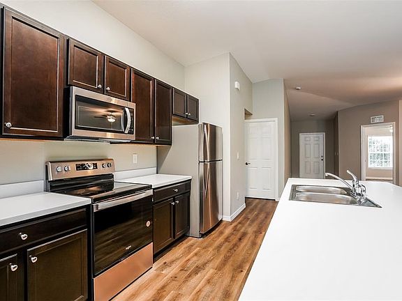 5th image of 4638 JASLO AVENUE