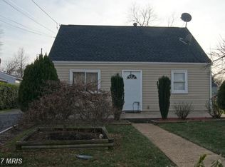127 Martin Dr, Manassas Park, VA 20111
