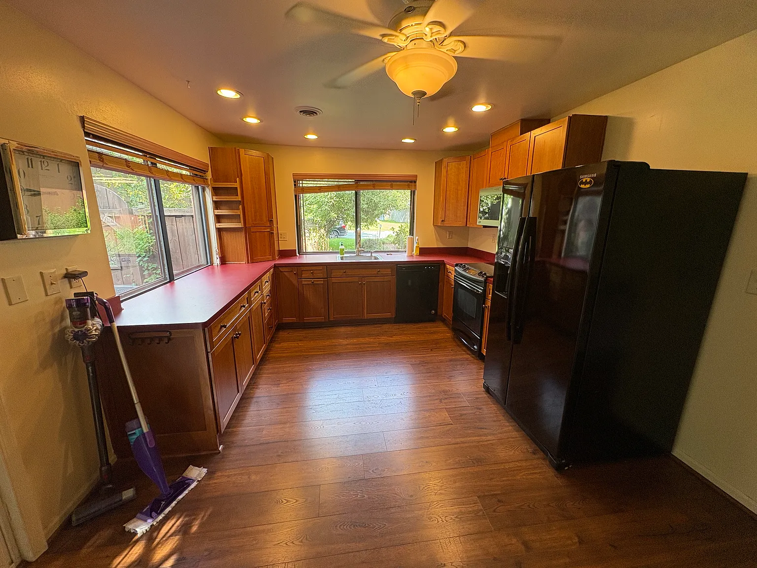 3 bed, 1520 sqft, $2,600 — Photo 3