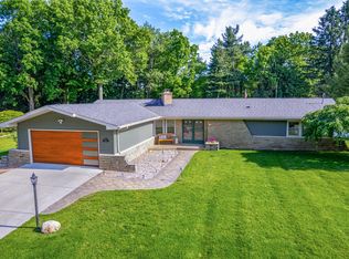 3420 Northview Dr, Kalamazoo, MI 49004