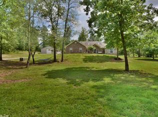 435 Coachlight Rd, Hot Springs, AR 71913