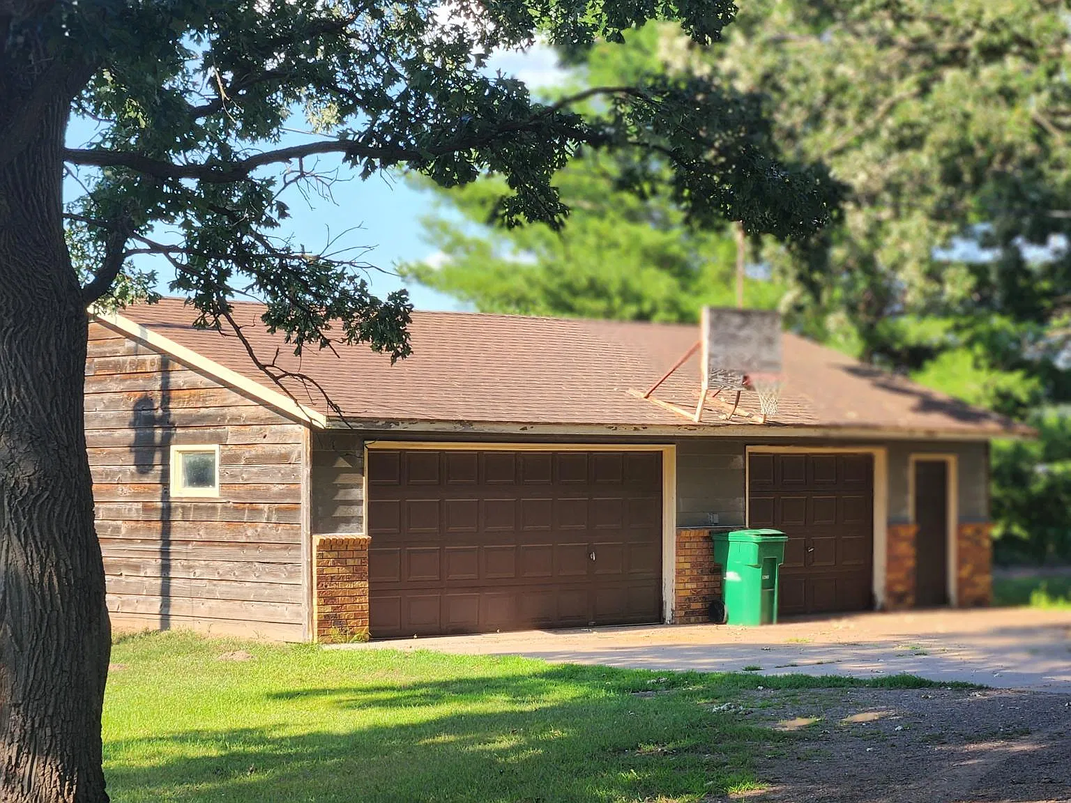 3 bed, 1885 sqft, $2,500 — Photo 3