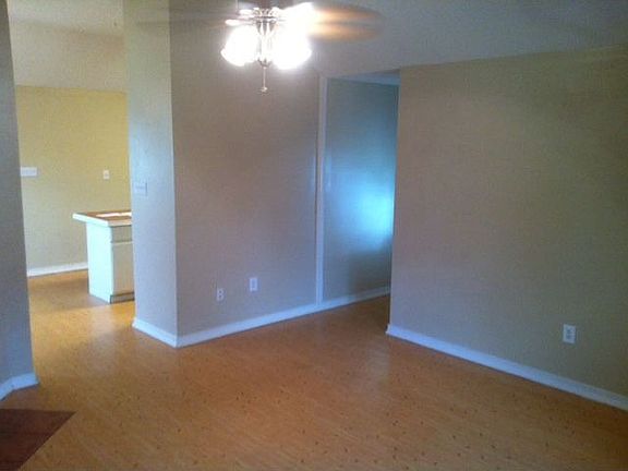 Living Room/Foyer/Kitchen