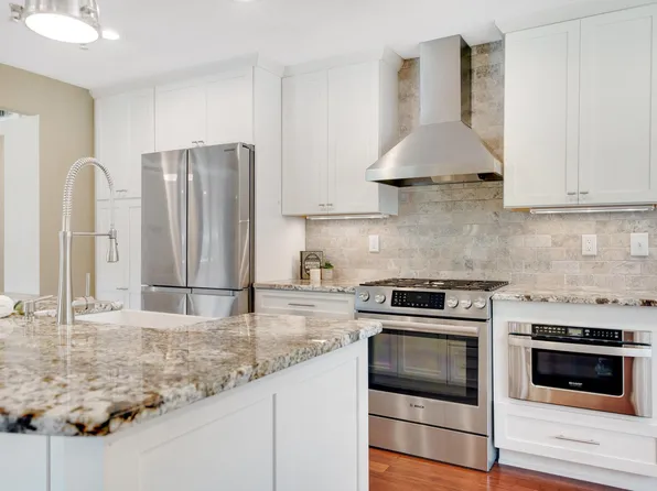 1813 6th St NE, Minneapolis, MN 55418