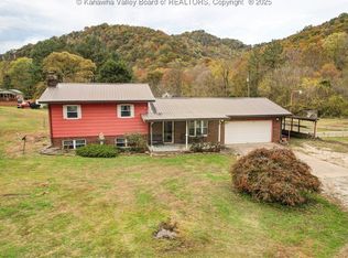 57 Chambers Dr, Danville, WV 25053