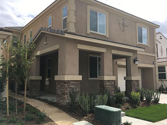 2nd image of 15765 Sweet Bay Ave
