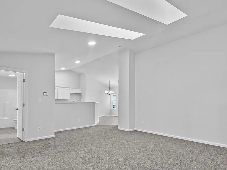 8253 Aviana Ave #B — Photo 7