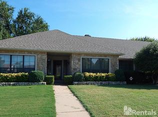 11612 Susan Ln, Oklahoma City, OK 73120