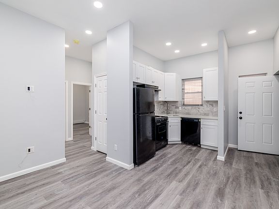 2nd image of 803 Hempstead Tpke #1B