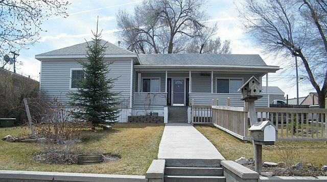 1st image of 1116 E Aultman St