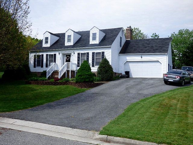 1st image of 825 N 20th St