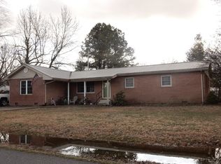 320 Lakeview Dr, Ledbetter, KY 42058